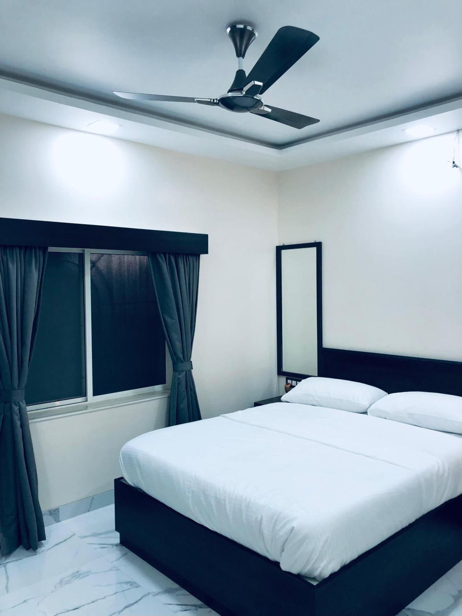 Sameena Guest House Панчгани Экстерьер фото