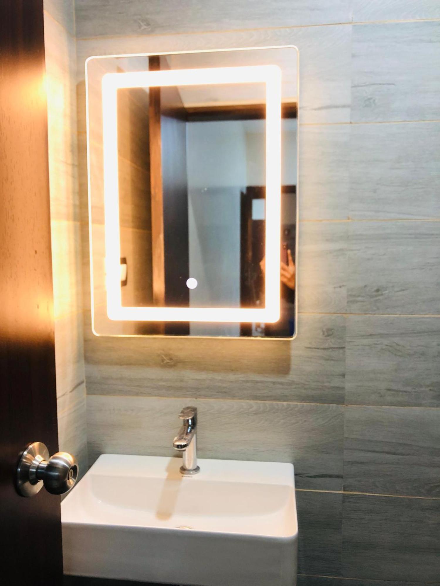 Sameena Guest House Панчгани Экстерьер фото